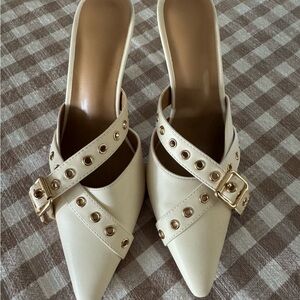 Elegant Cream Women's Mules with Gold Accents